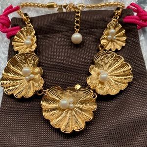 Kate Spade Monterey Bay Clamshell Necklace NWT